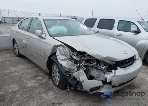 2003 Lexus Es 300 из США, поврежденный, VIN JTHBF30G830115261